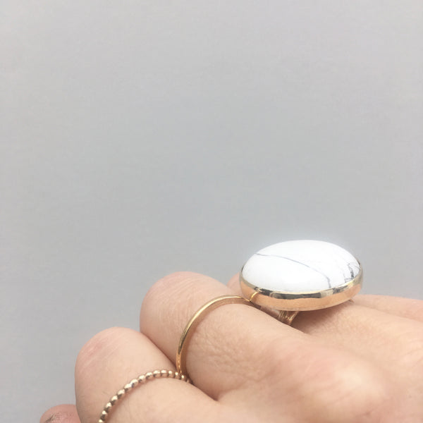 HOWLITE GEMSTONE RING SET IN 9CT GOLD & STERLING SILVER 'AWARENESS'
