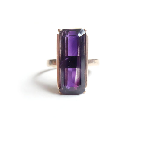 9ct Rose Gold Gemstone Ring with a stunning Amethyst Emerald.