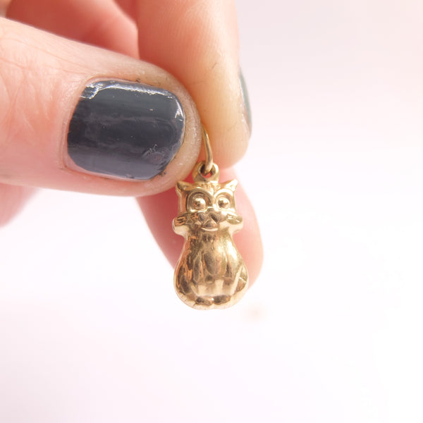 Vintage 9ct Gold Cartoon Cat Charm