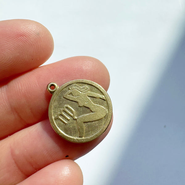 Vintage 9ct Gold Virgo Disk Charm
