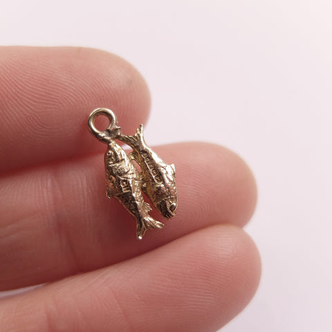Vintage 9ct Gold Pisces Fish Charm