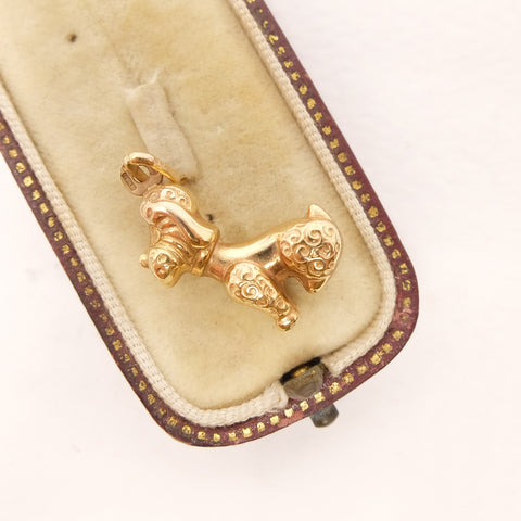 Vintage 9ct Gold Sitting Puppy Dog Charm