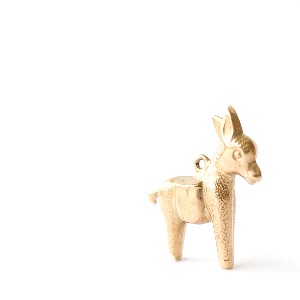 Donkey Rope Gold Vintage 9ct Gold Donkey Charm | aliceeden