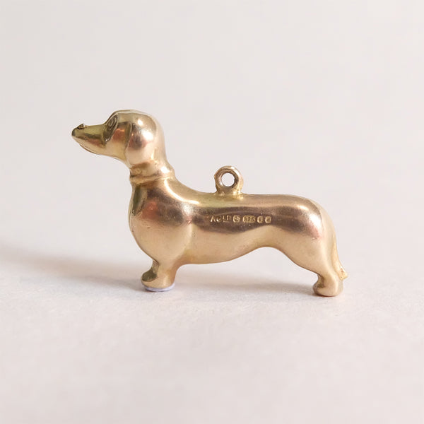 Vintage 9ct Gold Charm - Sausage Dog (Dachshund) Charm for charm bracelets - with gold markings