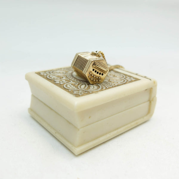 Vintage 9ct Gold Accordion Squeeze Box Charm