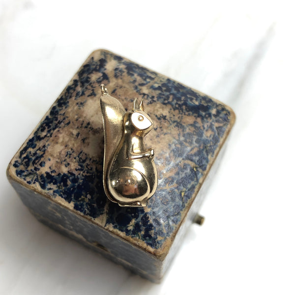 Vintage 9ct Gold Charm - Squirrel Charm for charm bracelets