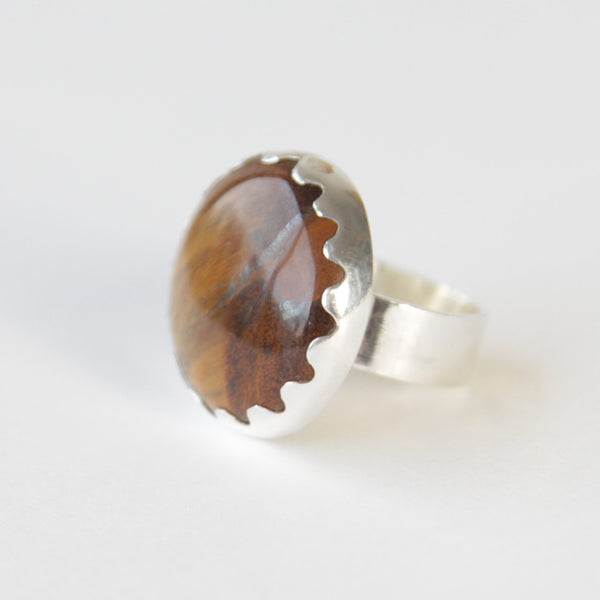 Round Tigers Eye Gemstone Ring in Silver setting - left side