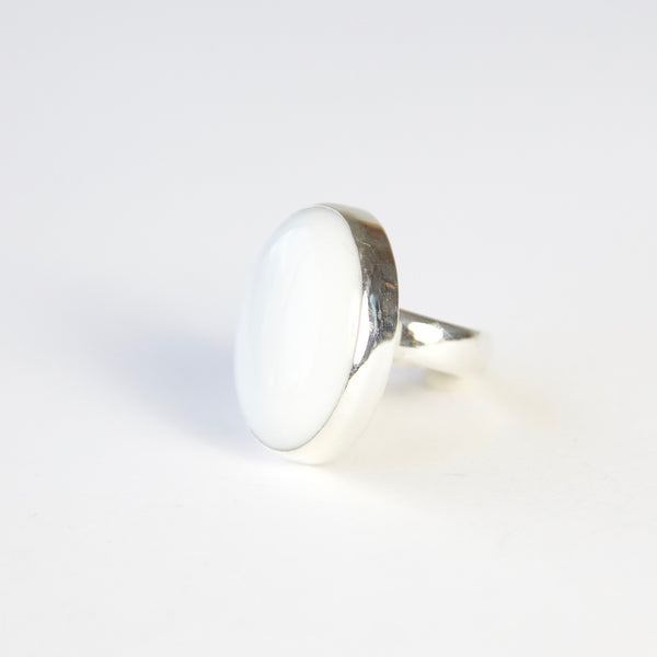 white agate semi precious gemstone ring set in sterling silver - left side