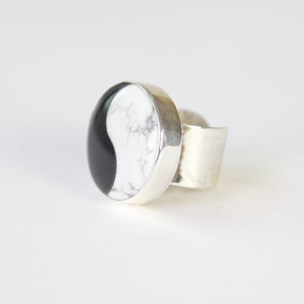 Howlite & Onyx yin yang gemstone ring - large semi precious stone ring set in sterling silver - left side